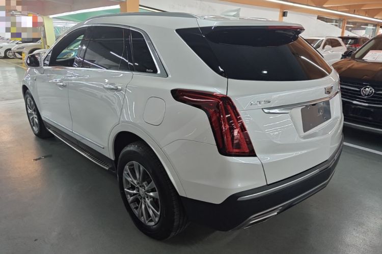 Used Cadillac XT5 2020 28T Luxury Version Rear Left 45 Deg