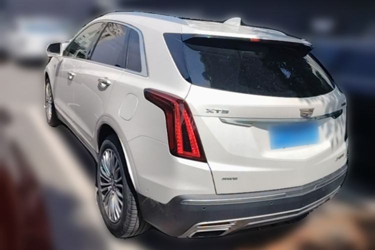 Used Cadillac XT5 2020 28T 4x4 Platinum Sport Edition Rear Left 45 Deg