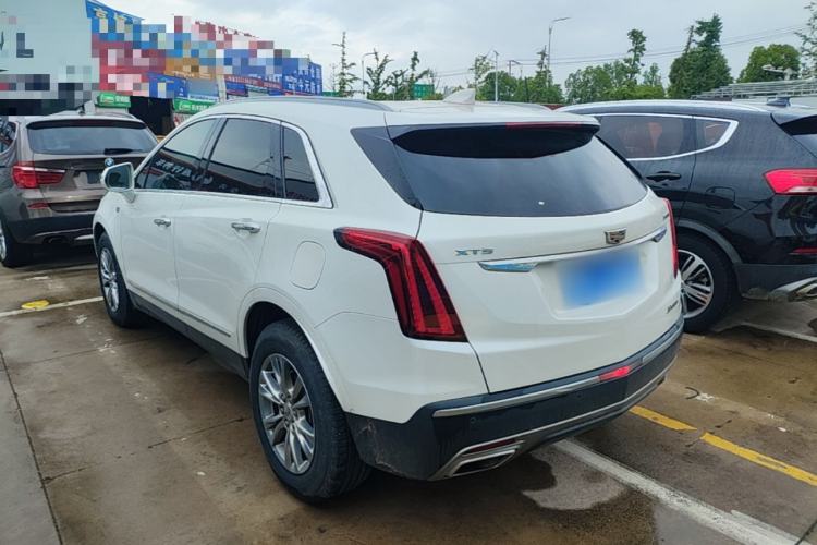 Used Cadillac XT5 2020 28T Luxury Version Rear Left 45 Deg