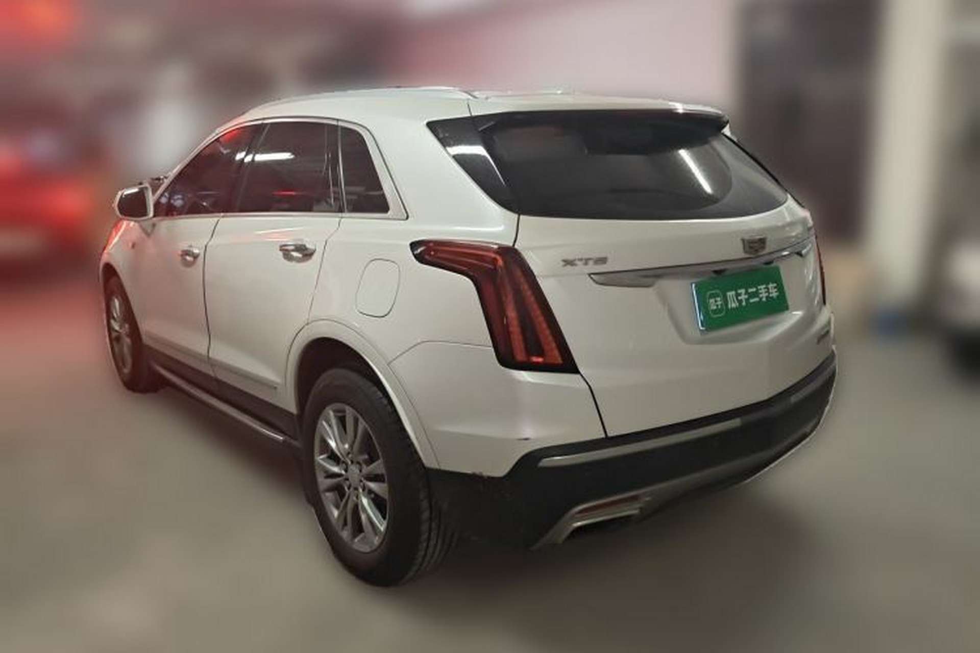 Used Cadillac XT5 2020 28T Luxury Version Rear Left 45 Deg