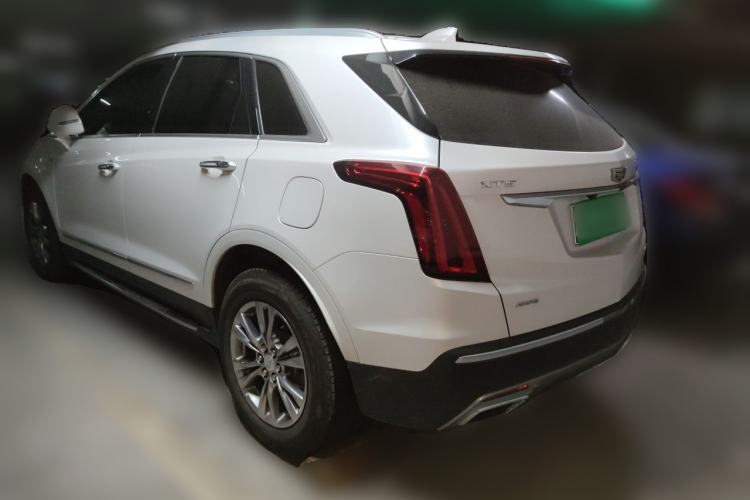 Used Cadillac XT5 2020 28T Luxury Version Rear Left 45 Deg