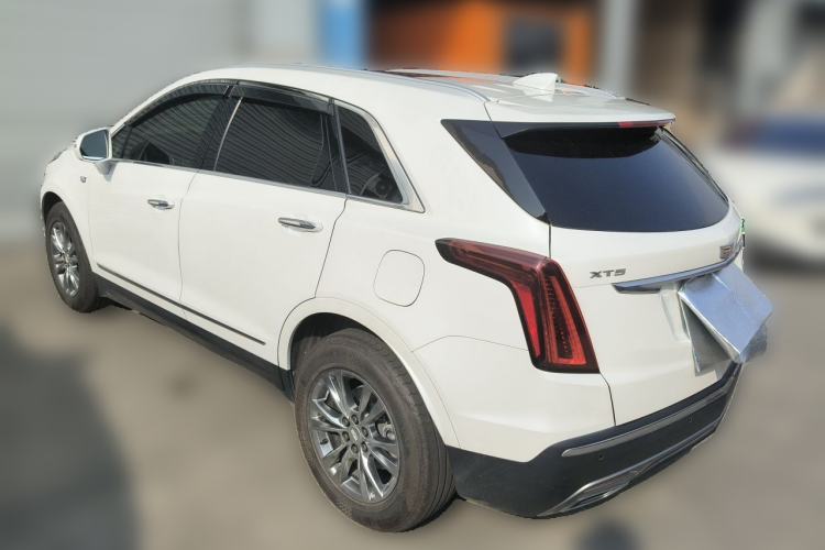 Used Cadillac XT5 2020 Revised Version 28T Luxury Edition Rear Left 45 Deg