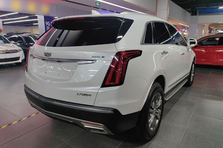 Used Cadillac XT5 2020 Revised Version 28T Luxury Edition Rear Right 45 Deg