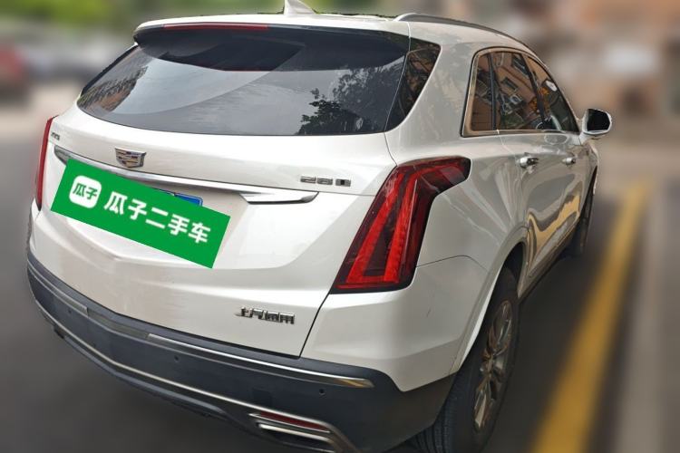 Used Cadillac XT5 2020 28T Luxury Version Rear Right 45 Deg