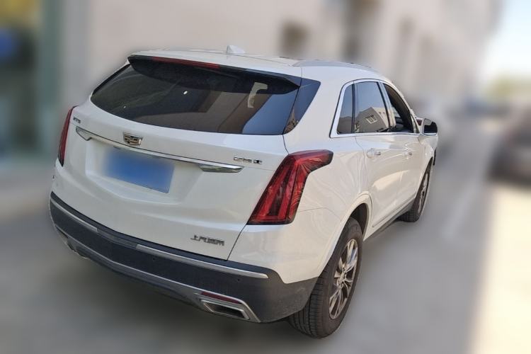 Used Cadillac XT5 2020 28T Luxury Version Rear Right 45 Deg