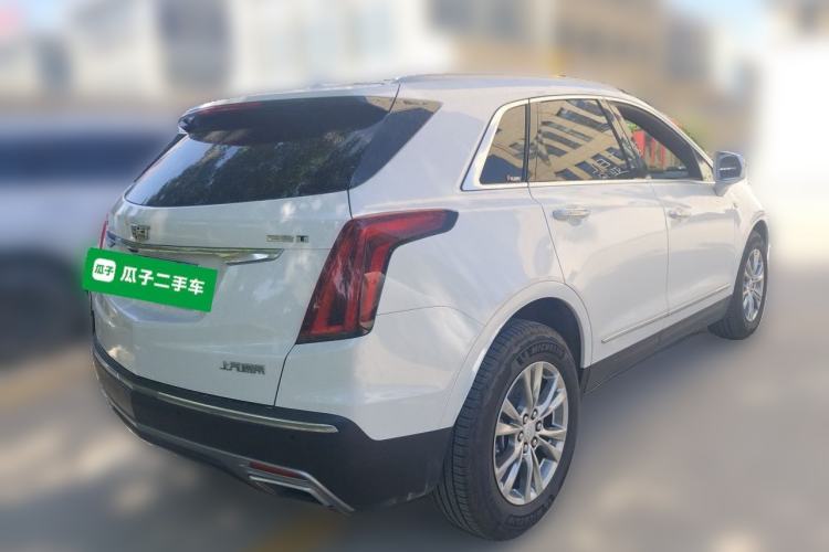 Used Cadillac XT5 2020 28T Luxury Version Rear Right 45 Deg