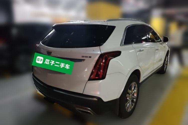 Used Cadillac XT5 2020 28T Luxury Version Rear Right 45 Deg