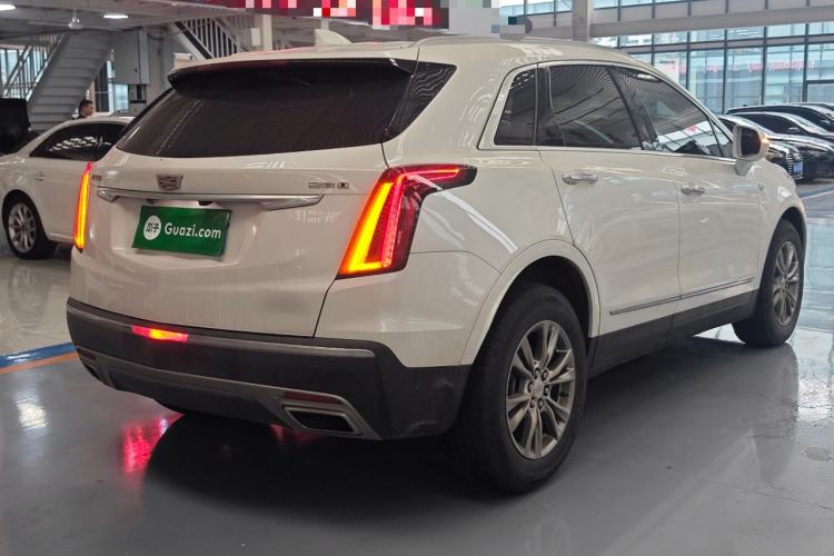 Used Cadillac XT5 2020 Revised Version 28T Luxury Edition Rear Right 45 Deg