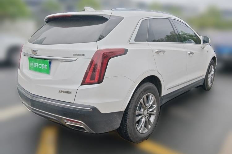 Used Cadillac XT5 2020 28T Luxury Version Rear Right 45 Deg