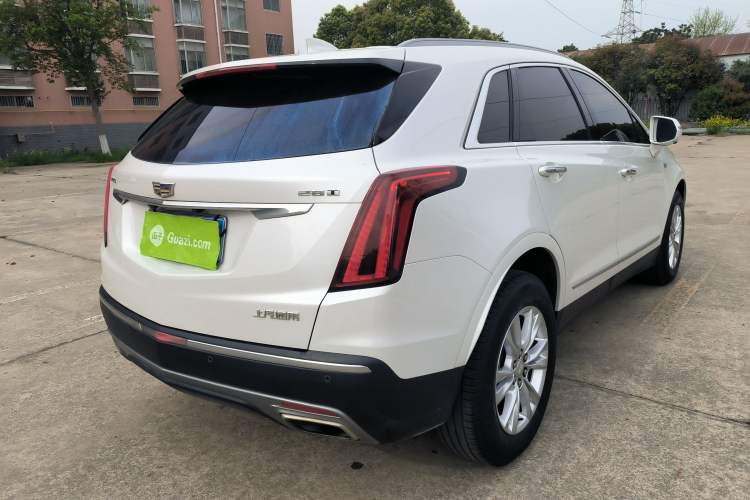 Used Cadillac XT5 2020 28T Luxury Version Rear Right 45 Deg