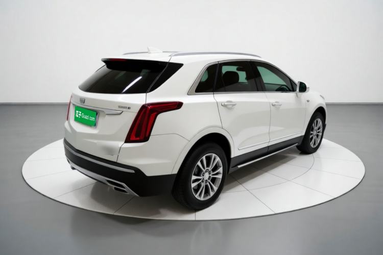 Used Cadillac XT5 2020 28T Luxury Version Rear Right 45 Deg