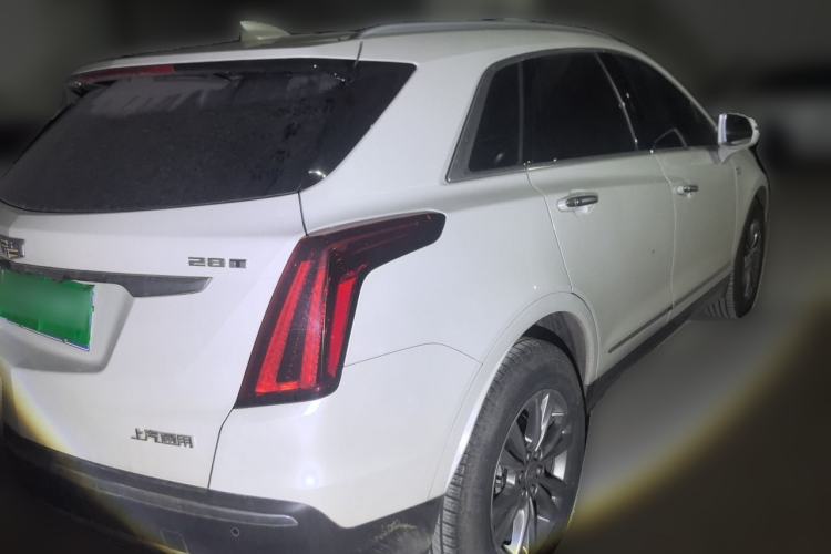 Used Cadillac XT5 2020 Revised Version 28T Luxury Edition Rear Right 45 Deg