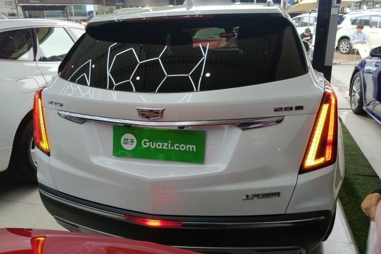Used Cadillac XT5 2020 28T Luxury Version Rear