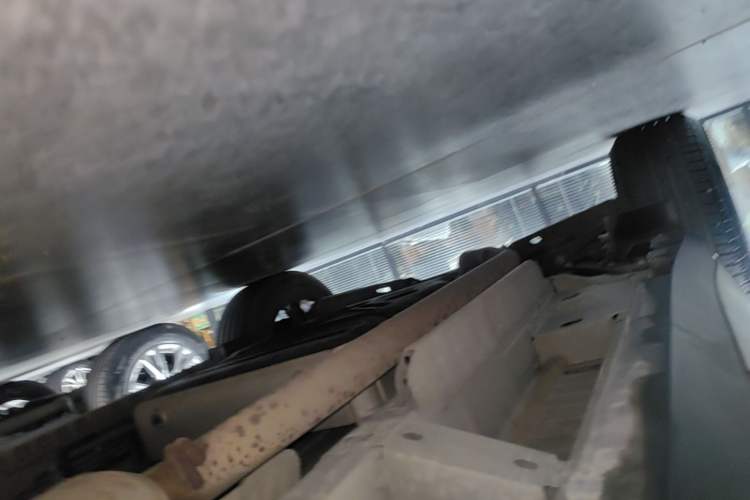 Used Cadillac XT5 2020 Revised Version 28T Luxury Edition Right Side Sill
