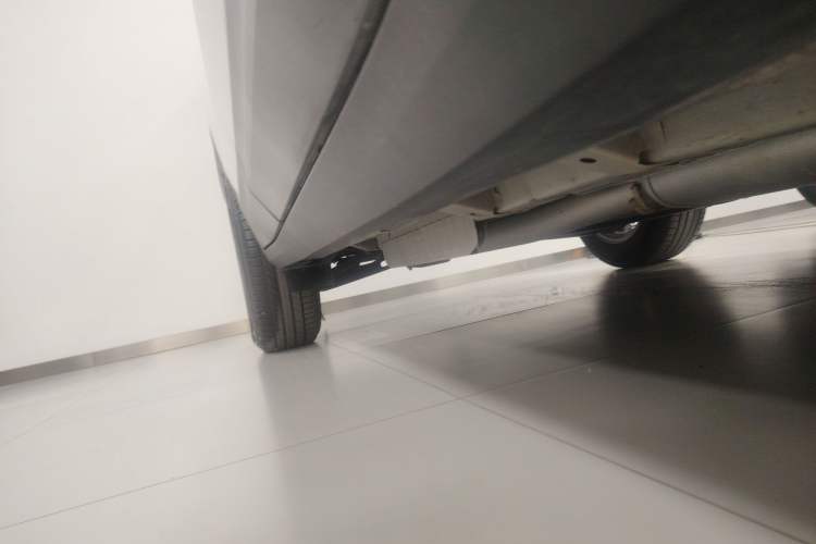 Used Cadillac XT5 2020 28T Tech Edition Right Side Sill