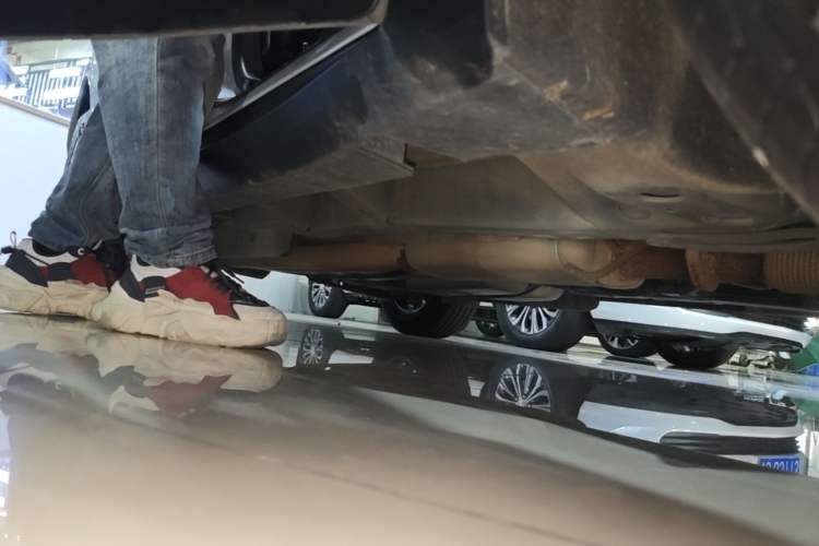 Used Cadillac XT5 2020 28T Four-Wheel Drive Luxury Version Right Side Sill