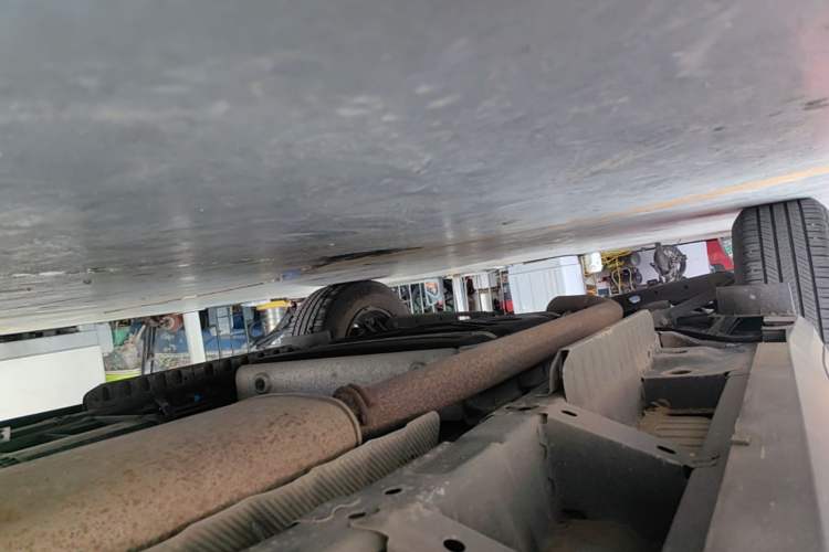 Used Cadillac XT5 2020 Revised Version 28T Luxury Edition Right Side Sill