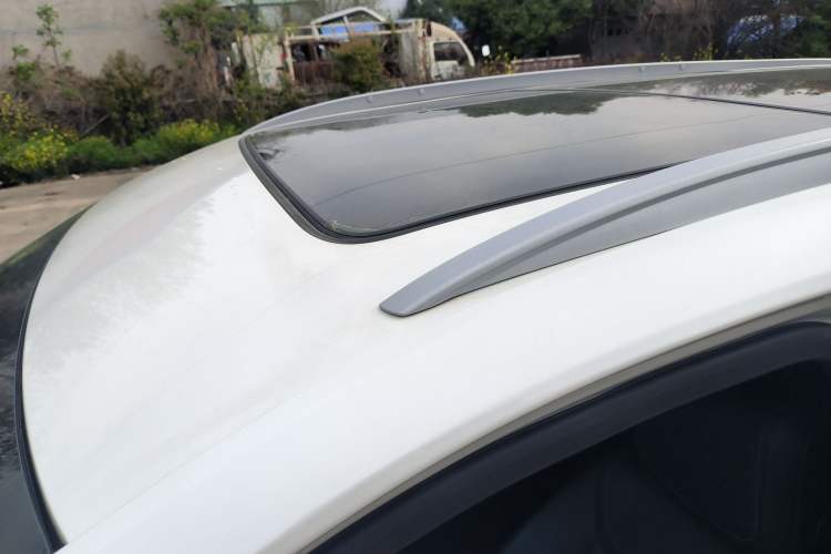 Used Cadillac XT5 2020 28T Luxury Version Roof