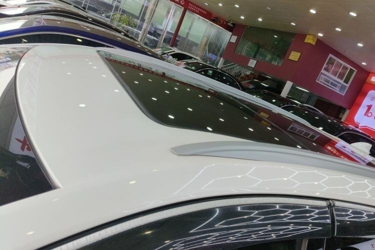 Used Cadillac XT5 2020 28T Luxury Version Roof