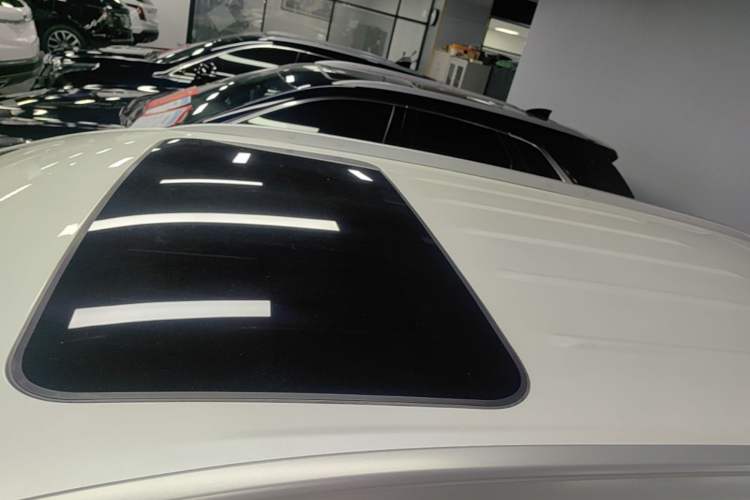 Used Cadillac XT5 2020 28T Tech Edition Roof