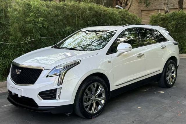 Used Cadillac XT5 2020 28T 4x4 Leading Sport Model