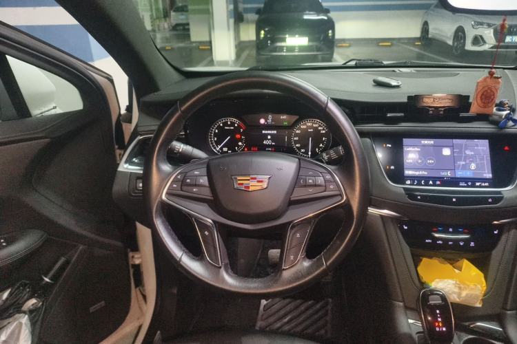 Used Cadillac XT5 2020 Revised Version 28T Luxury Edition Steering Wheel