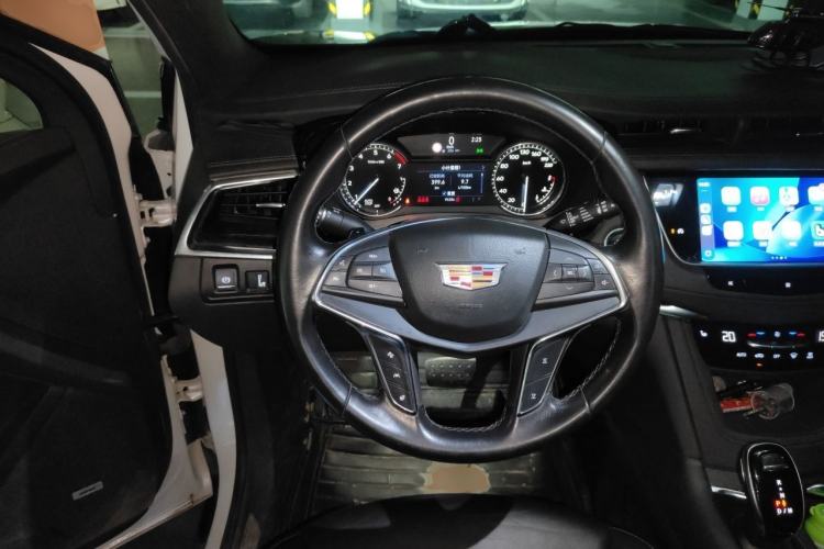Used Cadillac XT5 2020 Revised Version 28T Luxury Edition Steering Wheel