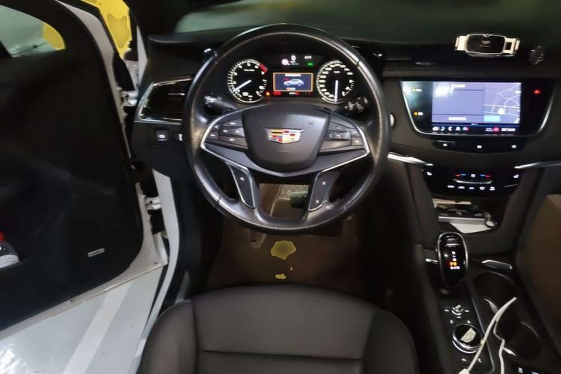 Used Cadillac XT5 2020 28T Luxury Version Steering Wheel