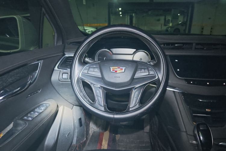 Used Cadillac XT5 2020 Revised Version 28T Luxury Edition Steering Wheel