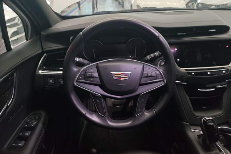 Used Cadillac XT5 2020 Revised Version 28T Luxury Edition Steering Wheel