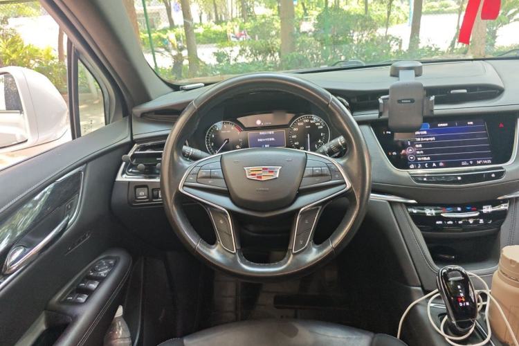 Used Cadillac XT5 2020 Revised Version 28T Luxury Edition Steering Wheel