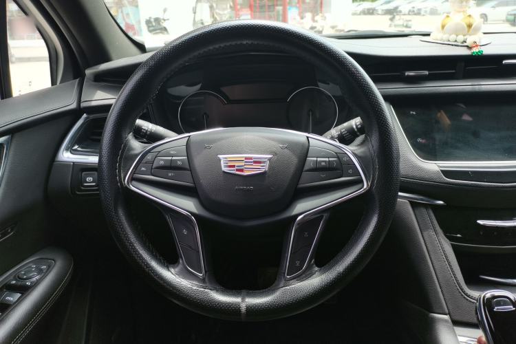 Used Cadillac XT5 2020 Revised Version 28T Luxury Edition Steering Wheel