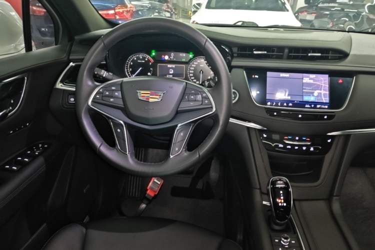 Used Cadillac XT5 2020 28T Four-Wheel Drive Luxury Version Steering Wheel