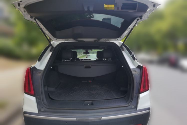 Used Cadillac XT5 2020 28T Four-Wheel Drive Tech Version Trunk