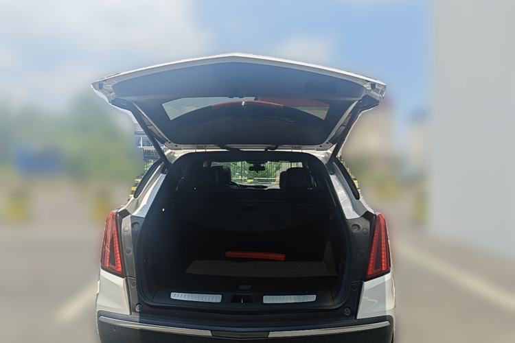 Used Cadillac XT5 2020 28T Four-Wheel Drive Luxury Version Trunk