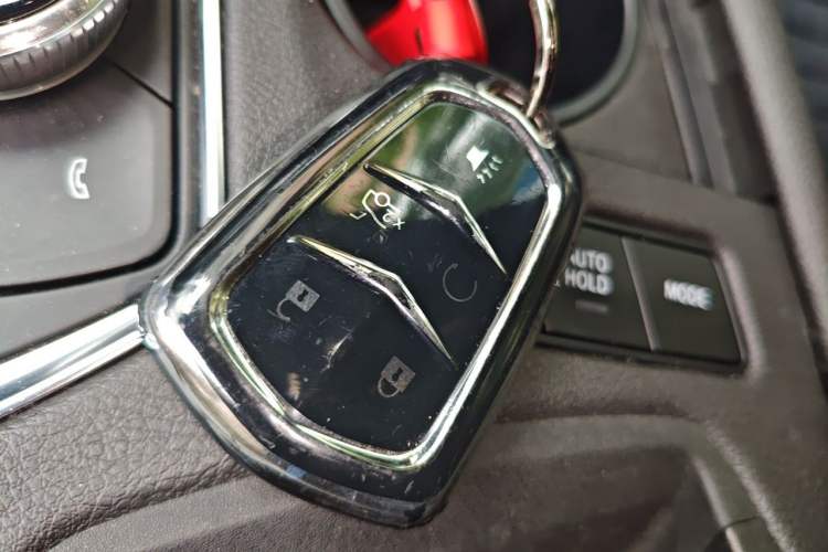 Used Cadillac XT5 2020 28T Luxury Version Vehicle Key