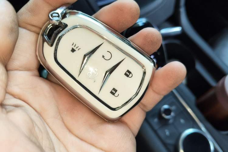 Used Cadillac XT5 2020 28T Luxury Version Vehicle Key