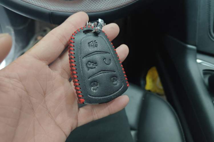 Used Cadillac XT5 2020 28T Luxury Version Vehicle Key