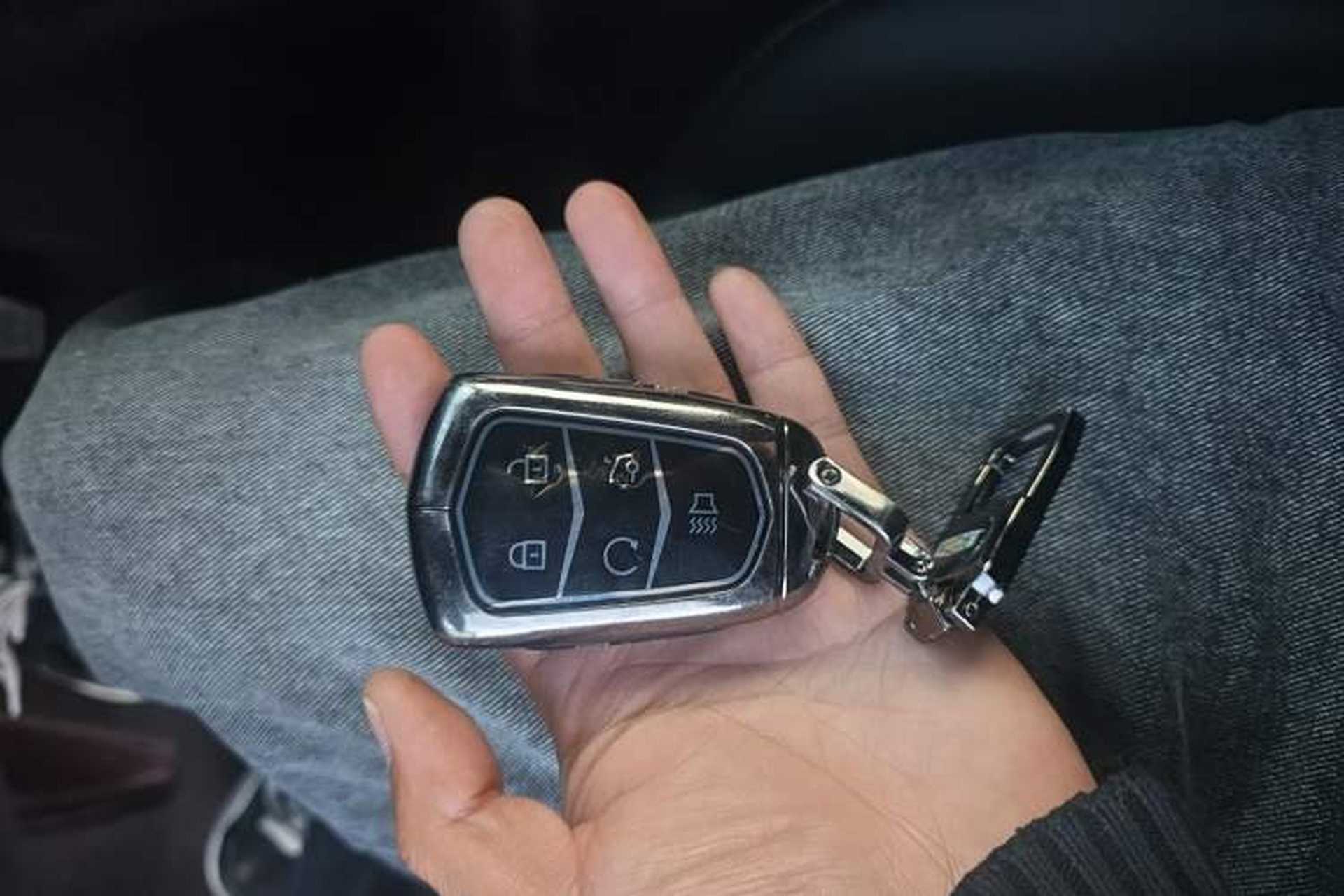 Used Cadillac XT5 2020 28T Luxury Version Vehicle Key