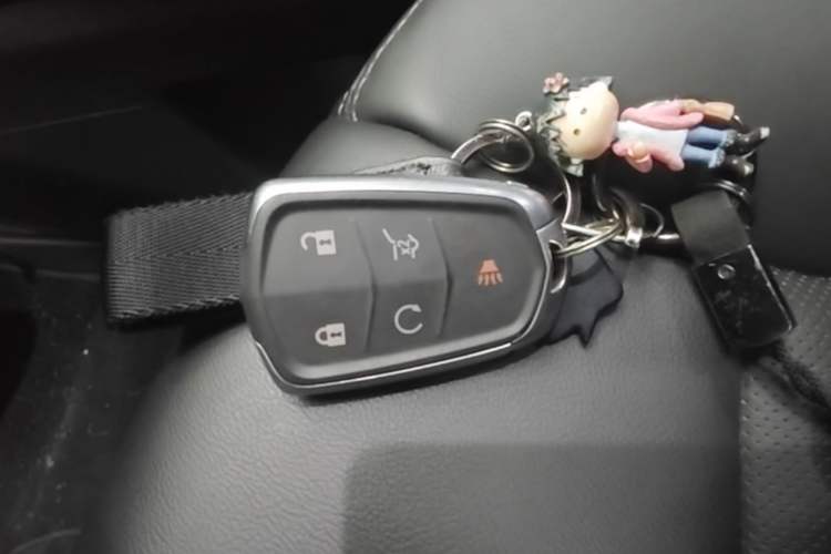 Used Cadillac XT5 2020 Revised Version 28T Luxury Edition Vehicle Key