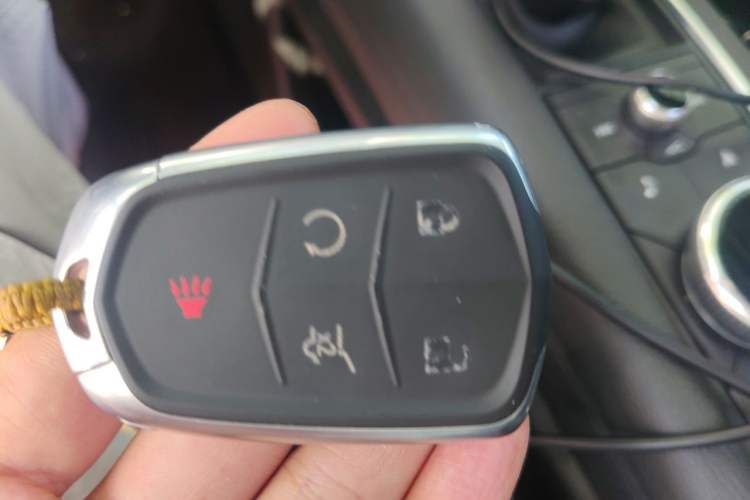 Used Cadillac XT5 2020 28T Luxury Version Vehicle Key