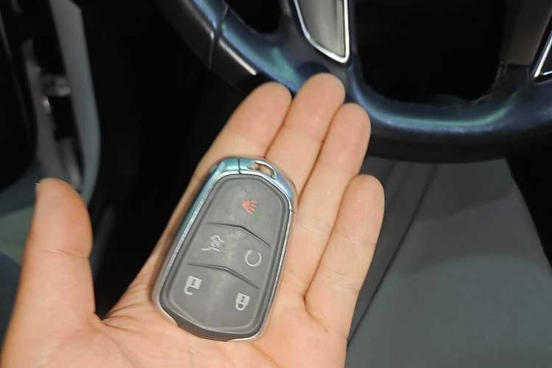 Used Cadillac XT5 2020 28T Luxury Version Vehicle Key