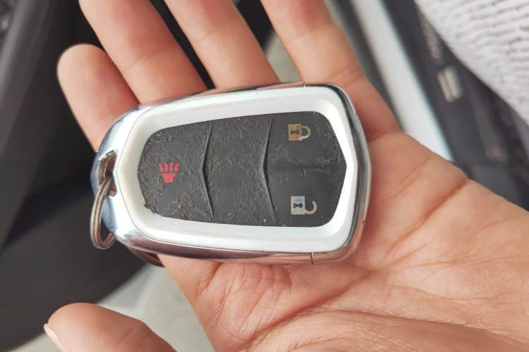 Used Cadillac XT5 2020 28T Tech Edition Vehicle Key