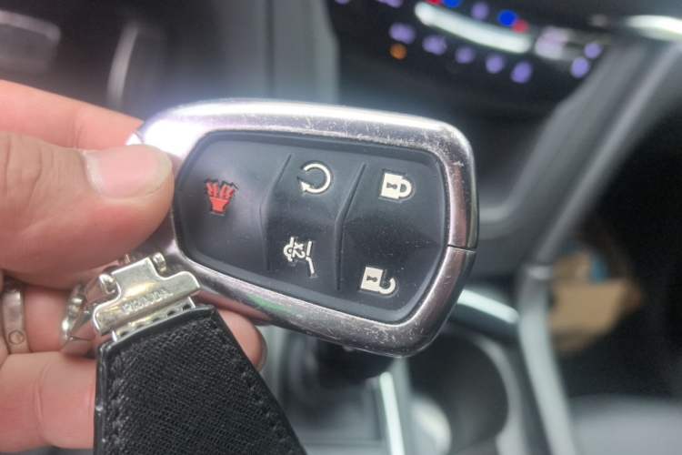 Used Cadillac XT5 2020 28T Luxury Version Vehicle Key