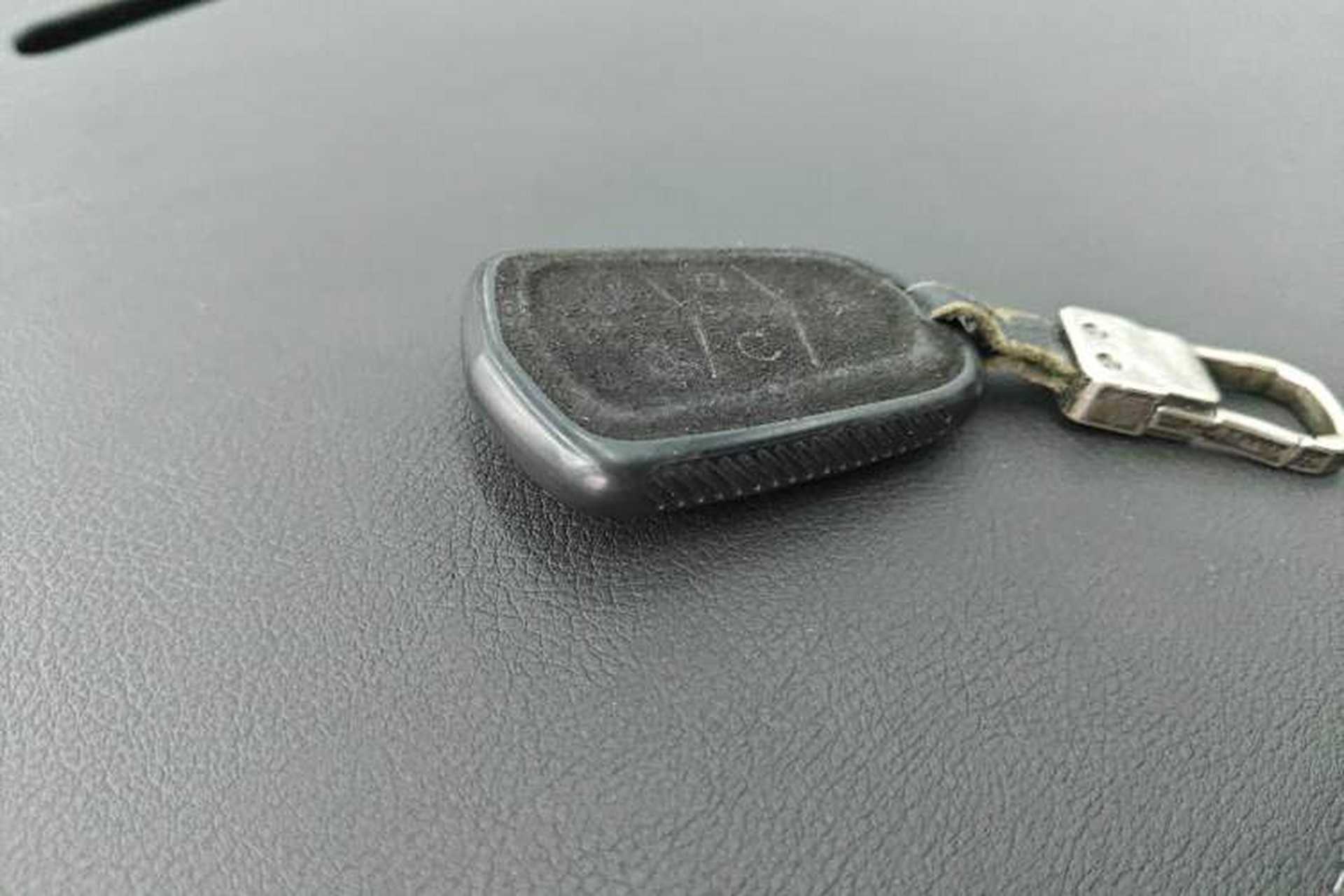 Used Cadillac XT5 2020 28T Luxury Version Vehicle Key