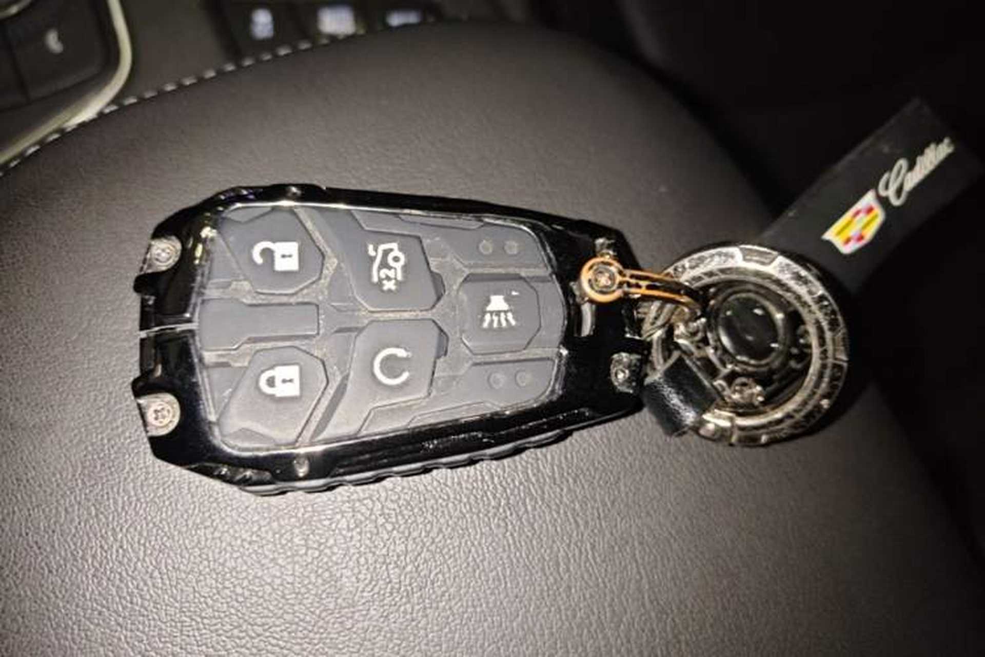 Used Cadillac XT5 2020 28T 4x4 Leading Sport Model Vehicle Key