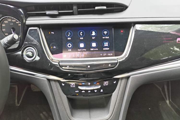 Used Cadillac XT5 2021 28T Four-Wheel Drive Tech Version Audio And AC Panel