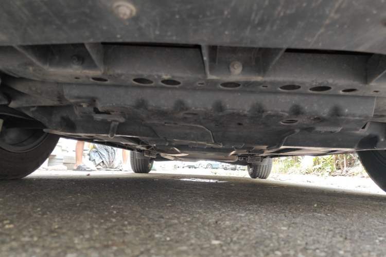 Used Cadillac XT5 2021 28T Luxury Model Chassis Front