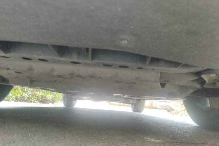 Used Cadillac XT5 2021 28T Luxury Model Chassis Front