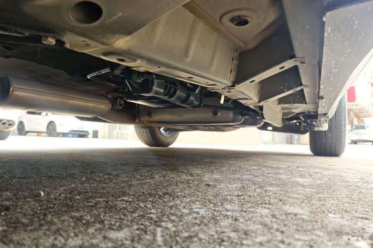 Used Cadillac XT5 2021 28T Luxury Model Chassis Front Left